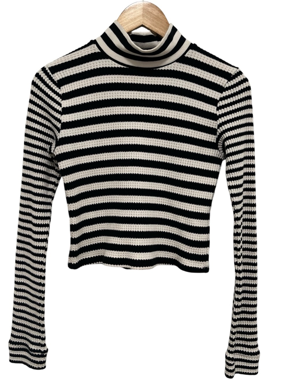 Aerie Mock Neck Waffle Knit Black & White Striped Long Sleeve Crop Top M